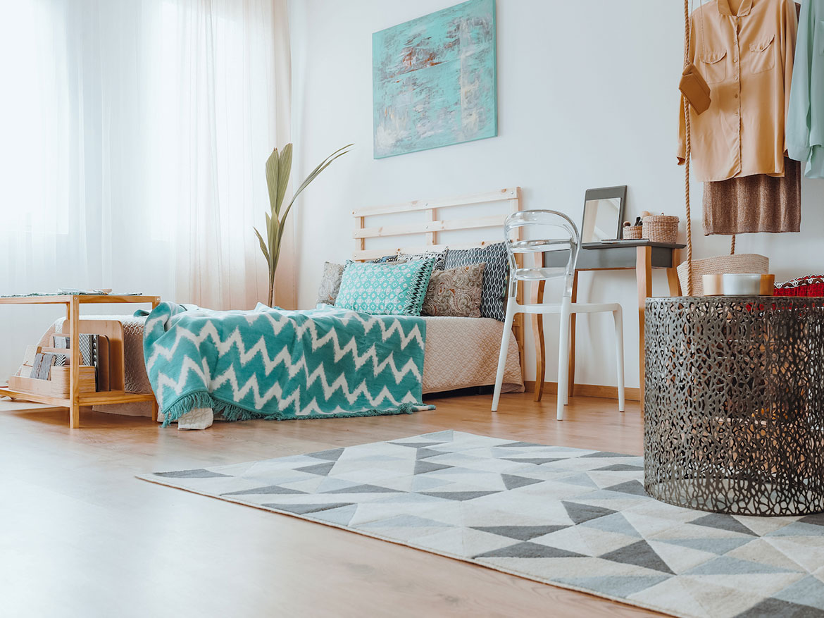 012 Contemporary apartment